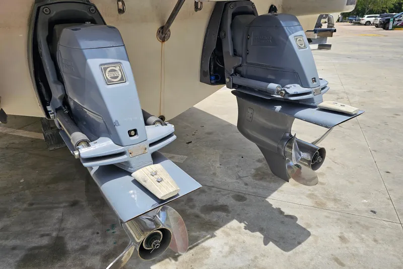 Slide: The Image of 2003 Chris-Craft Launch 28 boat interior with steering wheel and dashboard controls. - 11