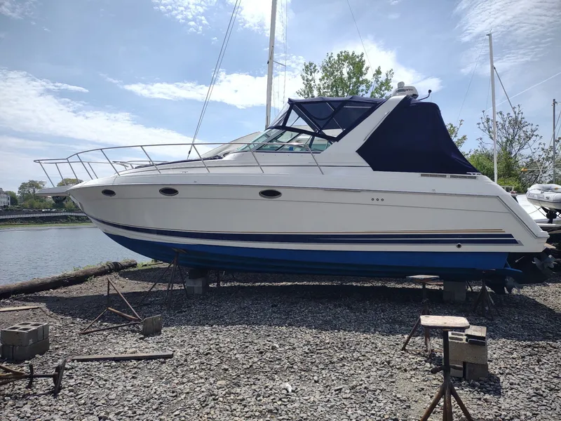 Slide: The Image of Formula 34 Performance Cruiser 2002 - 3