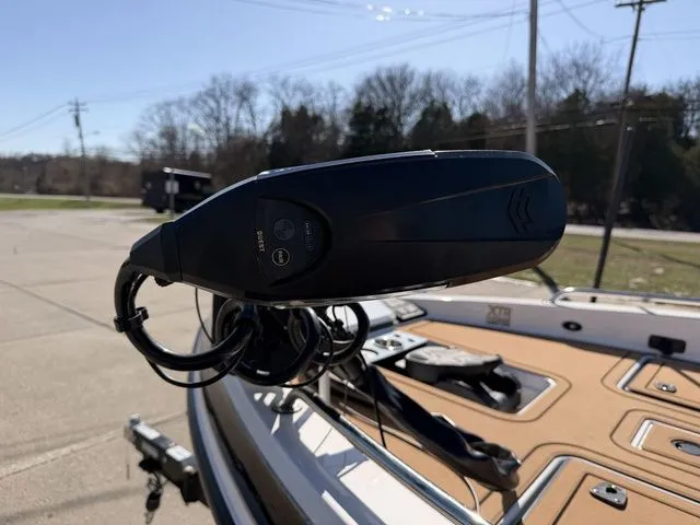 Slide: The Image of Caymas DV 22 2025 - 10