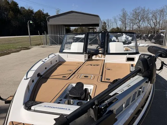 Slide: The Image of Caymas DV 22 2025 - 11