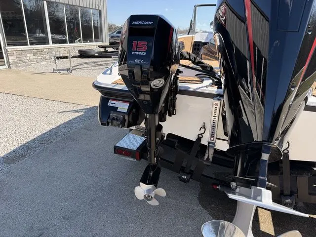 Slide: The Image of Caymas DV 22 2025 - 3