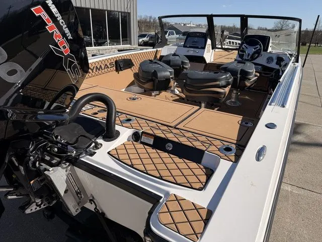 Slide: The Image of Caymas DV 22 2025 - 4