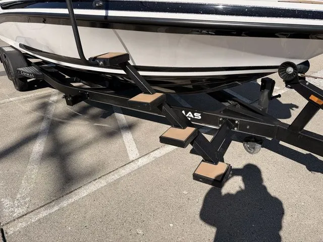 Slide: The Image of Caymas DV 22 2025 - 8