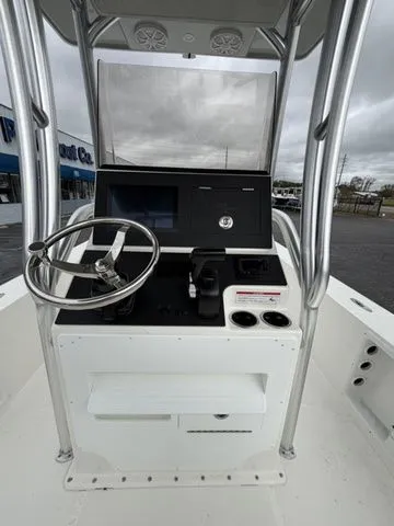 Slide: The Image of Bay Rider 2460FS 2026 - 11