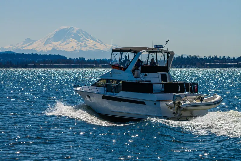 Slide: The Image of Ocean Alexander 42' 1989 model shows like a nearly new model. - 16