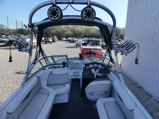 Slide: The Image of Tigé 20V 2008 - 16