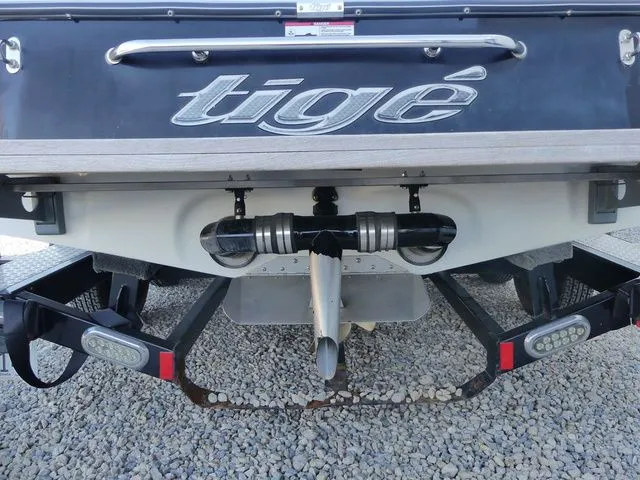 Slide: The Image of Tigé 20V 2008 - 5