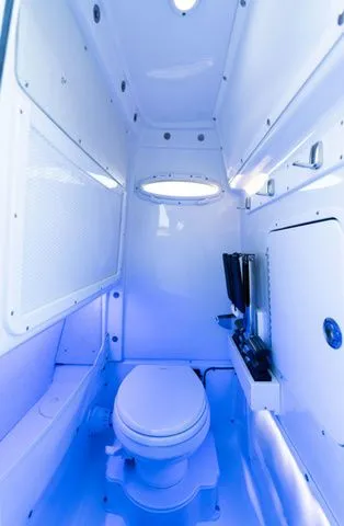 Slide: The Image of Sea Hunt Ultra 275 FS 2026 - 18