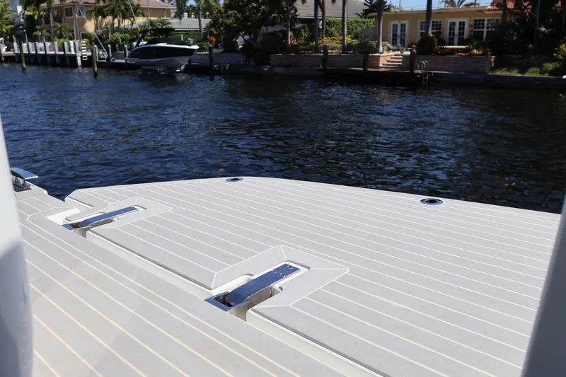 Slide: The Image of Control panel for sunblind on 2024 Galeon 325 GTO yacht, featuring open and close buttons. - 20