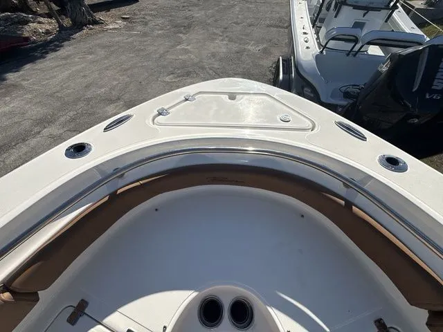 Slide: The Image of Pioneer 222 Sportfish 2026 - 14