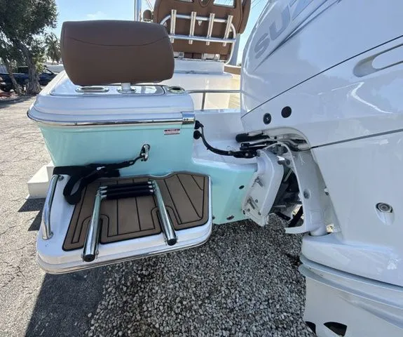 Slide: The Image of Pioneer 222 Sportfish 2026 - 5