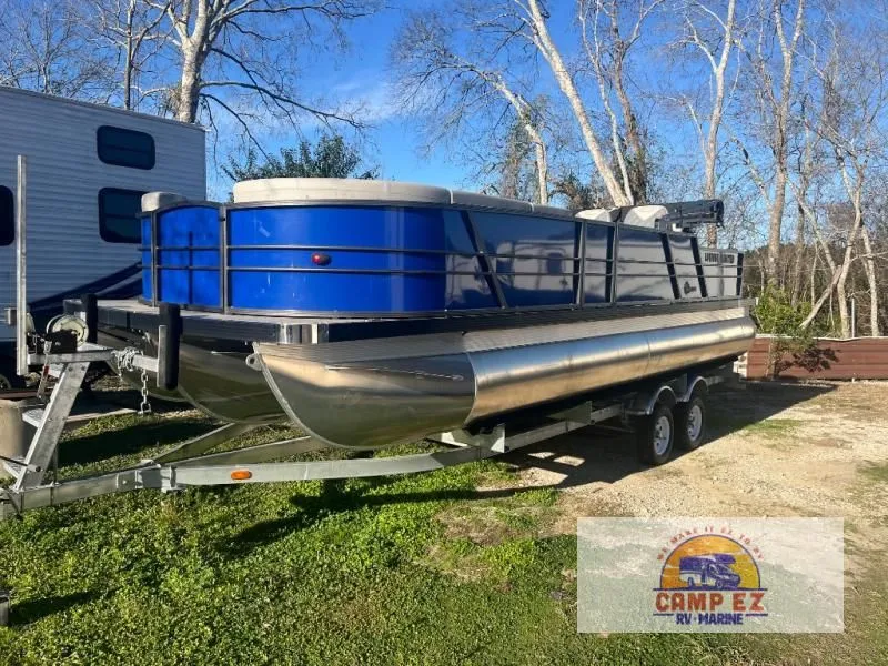 Slide: The Image of LIMITED LOUNGE TRITOON P24 2024 - 5