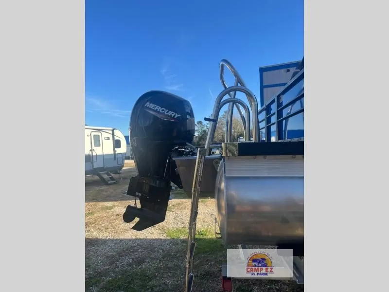 Slide: The Image of Massimo P24 2024 - 3