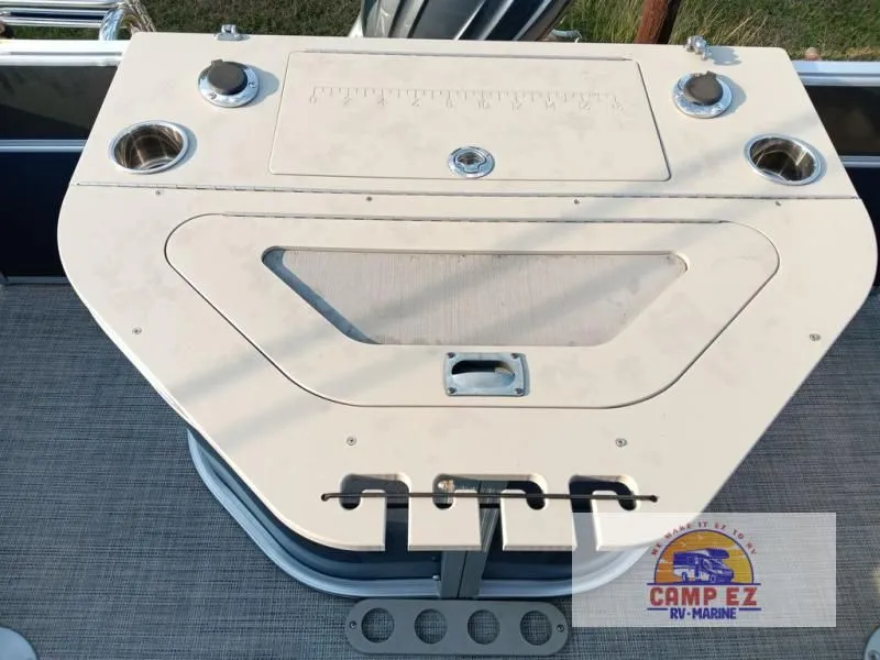 Slide: The Image of 200 Series S224FCR 2025 - 9