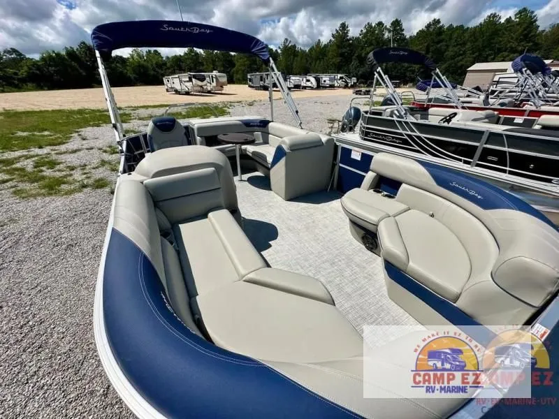 Slide: The Image of LE Series 220CR 2025 - 11