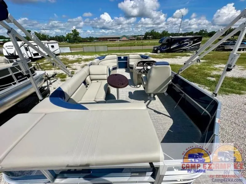 Slide: The Image of LE Series 220CR 2025 - 12