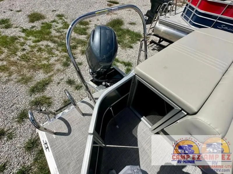 Slide: The Image of LE Series 220CR 2025 - 16