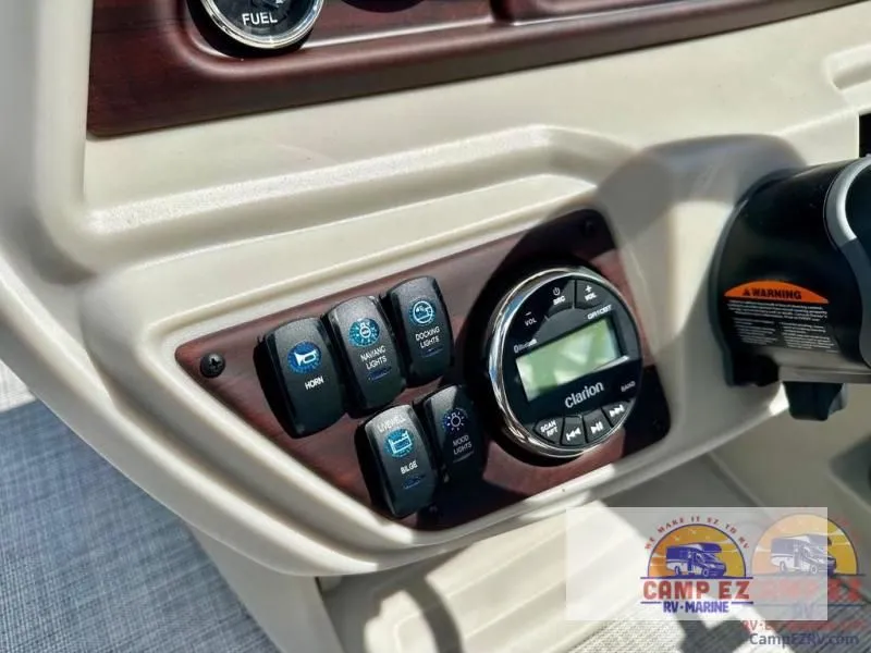 Slide: The Image of LE Series 220CR 2025 - 20