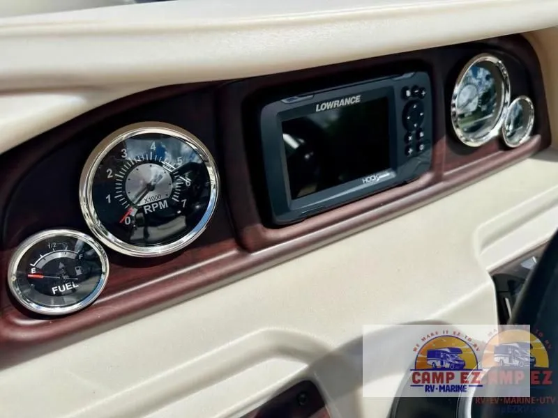 Slide: The Image of LE Series 220CR 2025 - 21