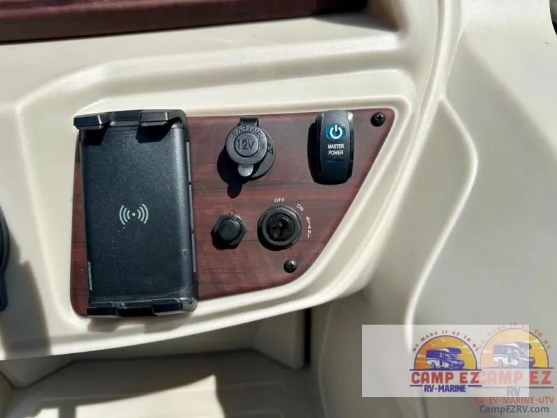 Slide: The Image of LE Series 220CR 2025 - 22