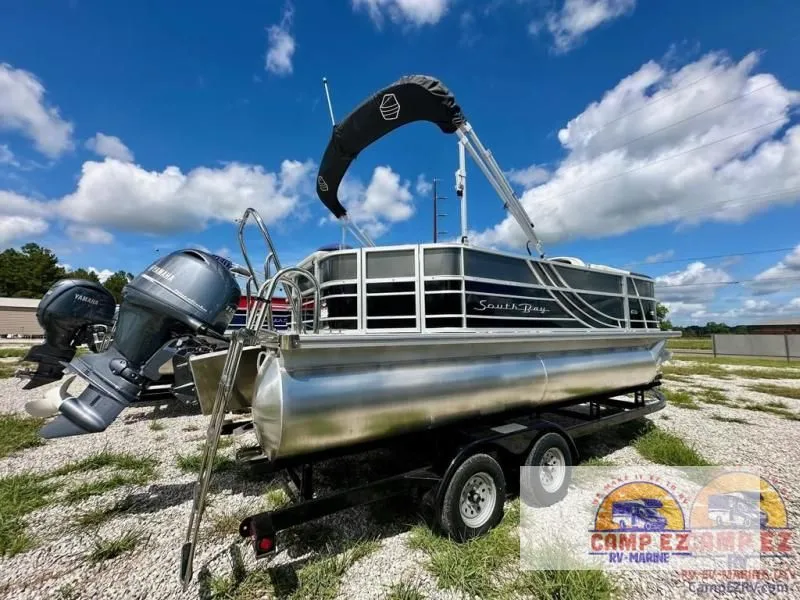 Slide: The Image of LE Series 220CR 2025 - 9