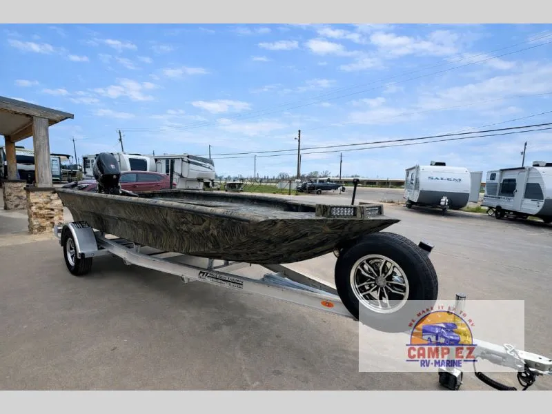 Slide: The Image of SeaArk XPRO 2026 - 3