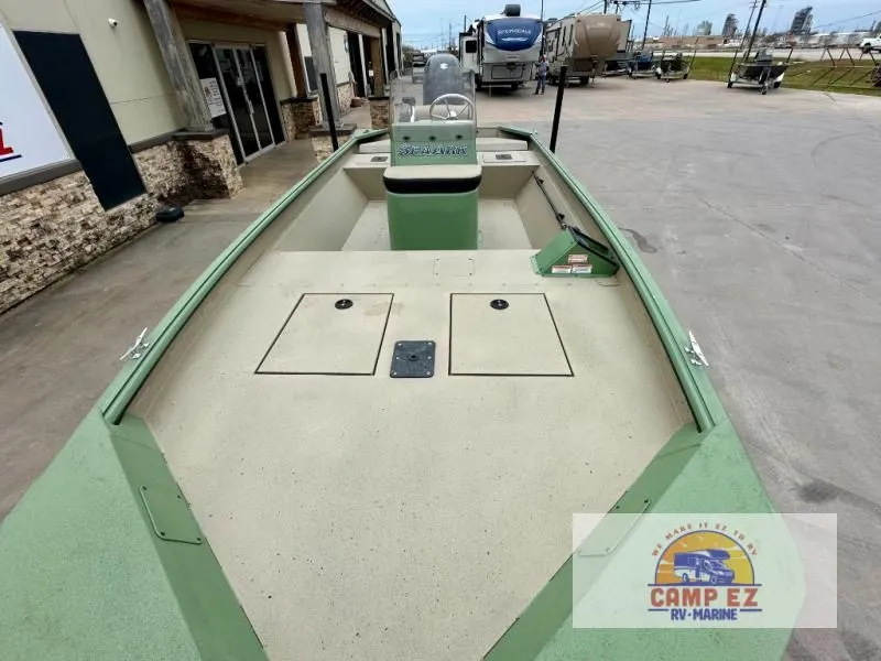 Slide: The Image of SeaArk 18T CC 2026 - 11