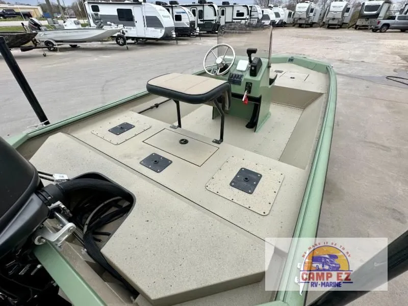 Slide: The Image of SeaArk 18T CC 2026 - 13