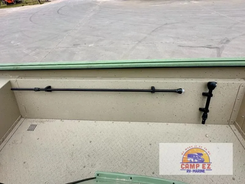 Slide: The Image of SeaArk 18T CC 2026 - 17