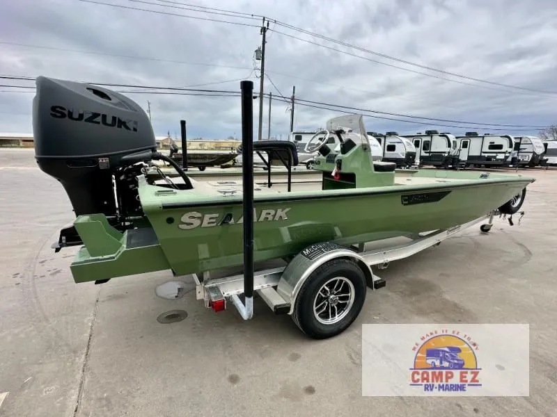 Slide: The Image of SeaArk 18T CC 2026 - 4