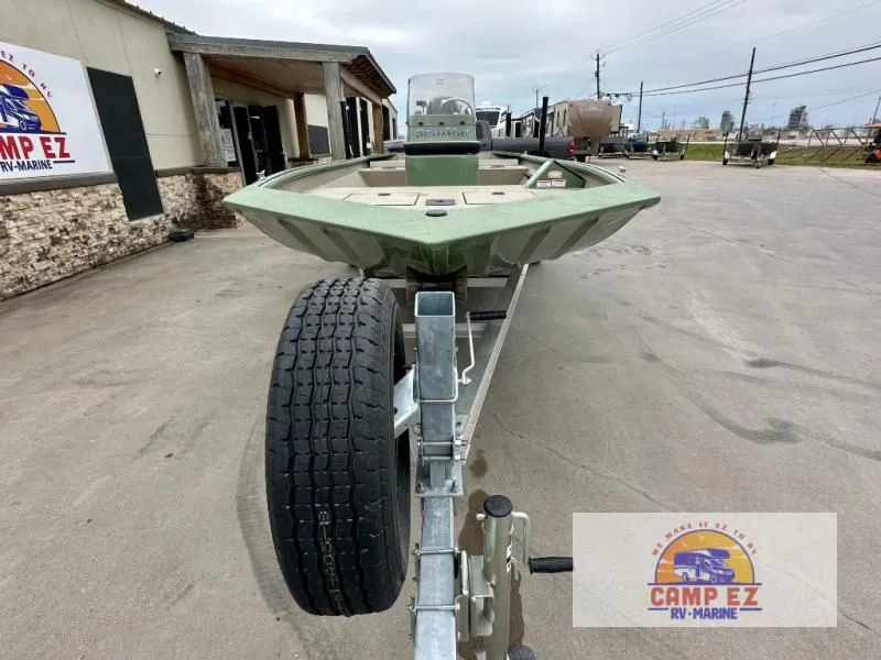 Slide: The Image of SeaArk 18T CC 2026 - 9