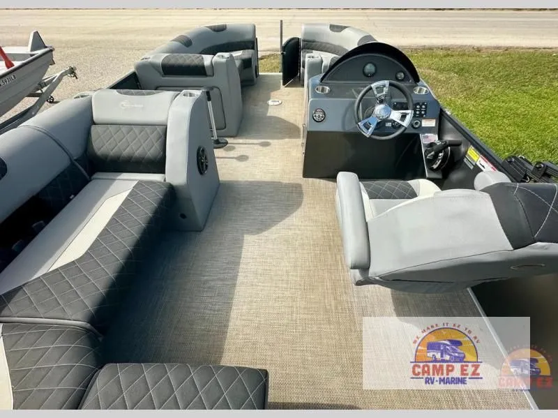 Slide: The Image of Pontoon P-21R 2024 - 15