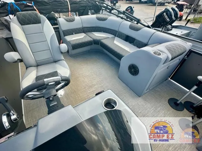 Slide: The Image of Pontoon P-21R 2024 - 22