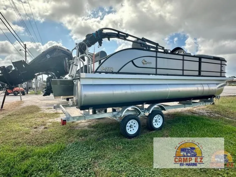 Slide: The Image of Pontoon P-21R 2024 - 7