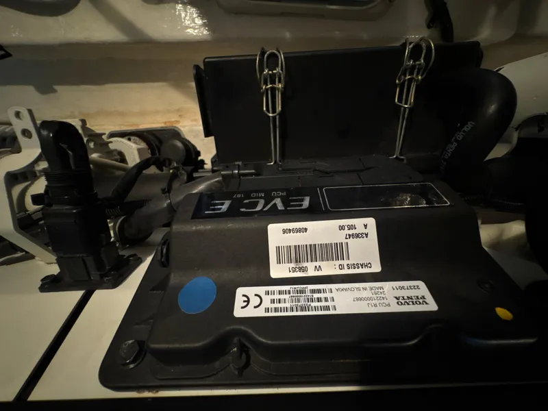 Slide: The Image of Cruisers 48 Cantius 2016 - 107