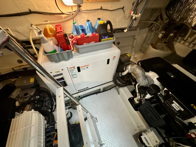 Slide: The Image of Cruisers 48 Cantius 2016 - 115