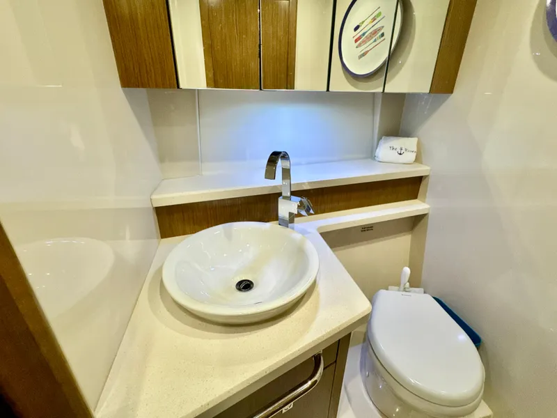 Slide: The Image of Cruisers 48 Cantius 2016 - 57