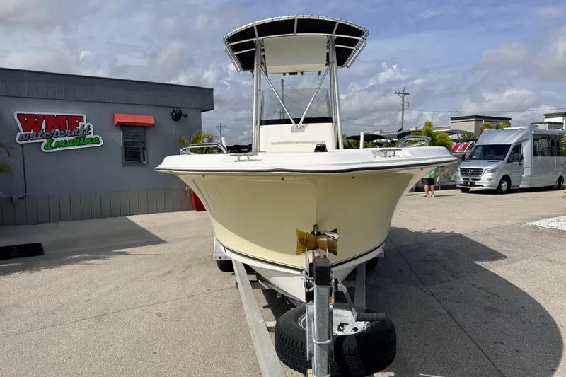 Slide: The Image of 2006 Sea Hunt Triton 220 boat on trailer at WMF Watercraft & Marine dealership. - 3