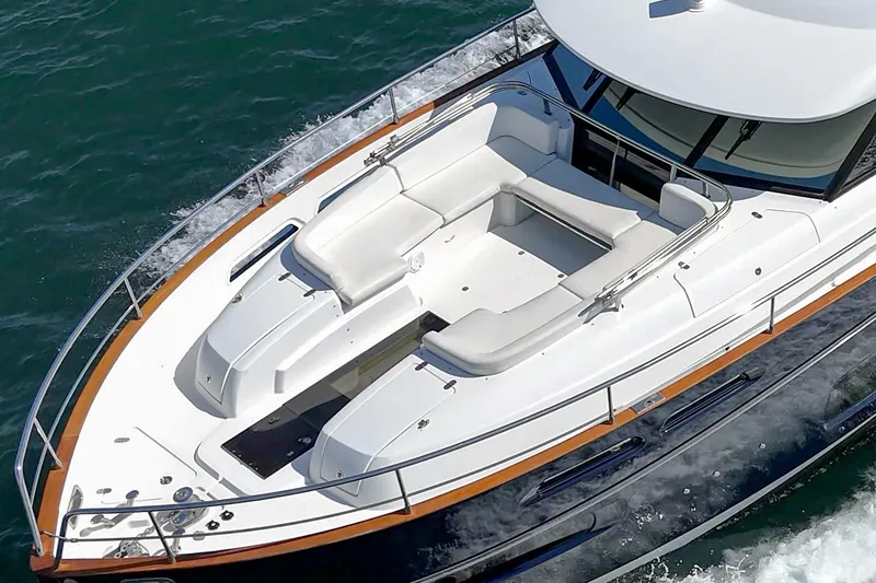 Slide: The Image of New upholstery and cover forward settee - 9