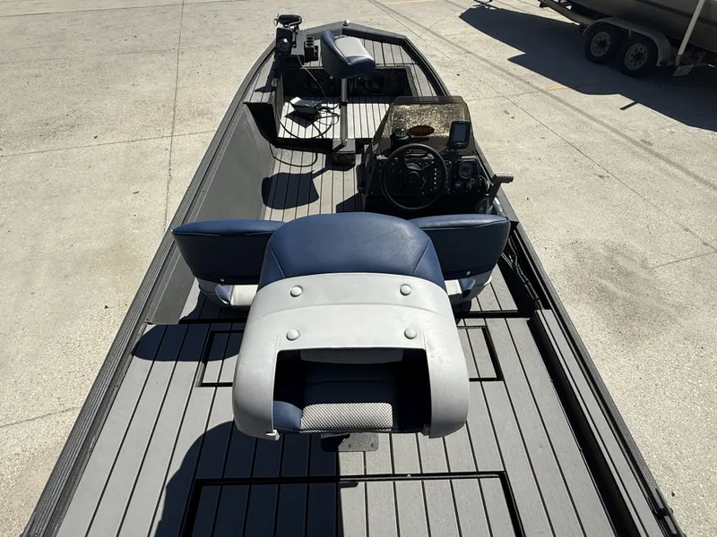 Slide: The Image of Duracraft 16 SC 1996 - 5