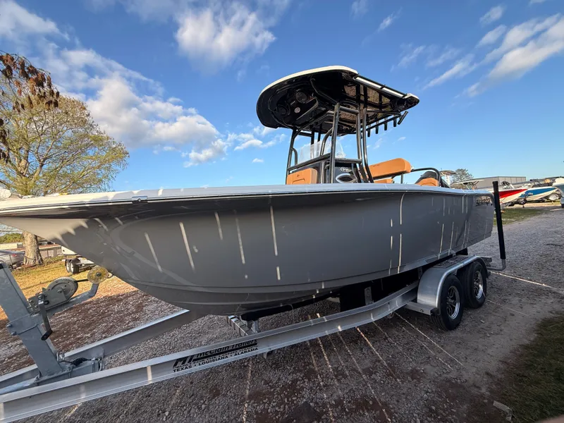 Slide: The Image of Sea Pro 225FLX Sandbar 2026 - 10