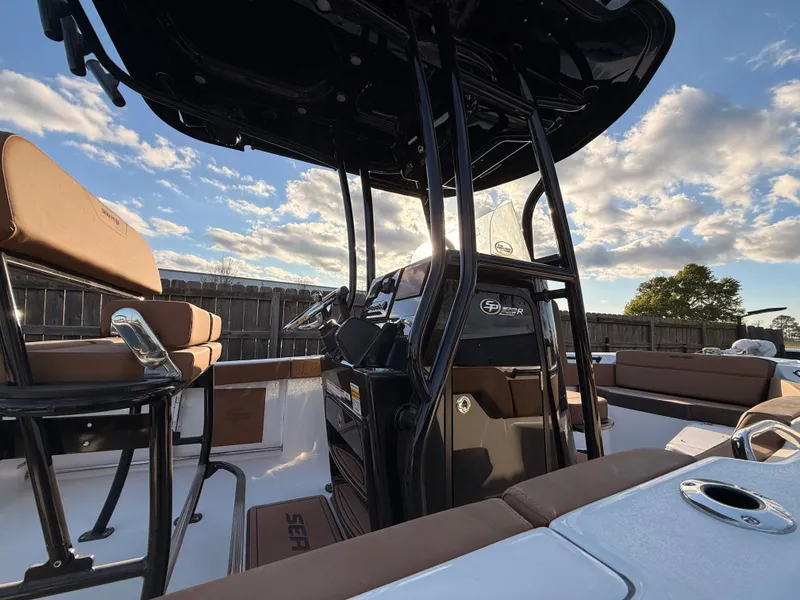 Slide: The Image of Sea Pro 225FLX Sandbar 2026 - 23