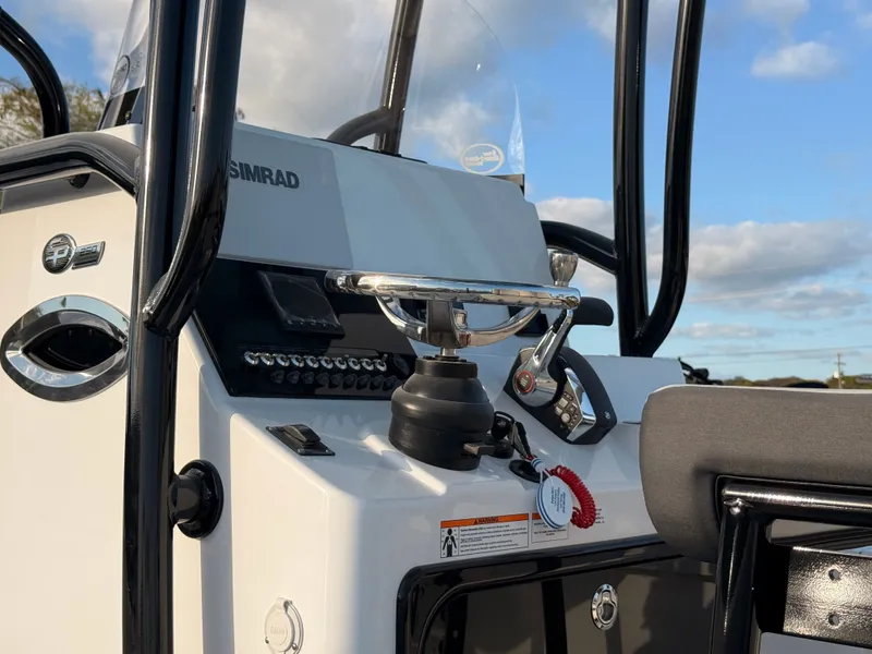 Slide: The Image of Sea Pro 250 Bay 2025 - 24