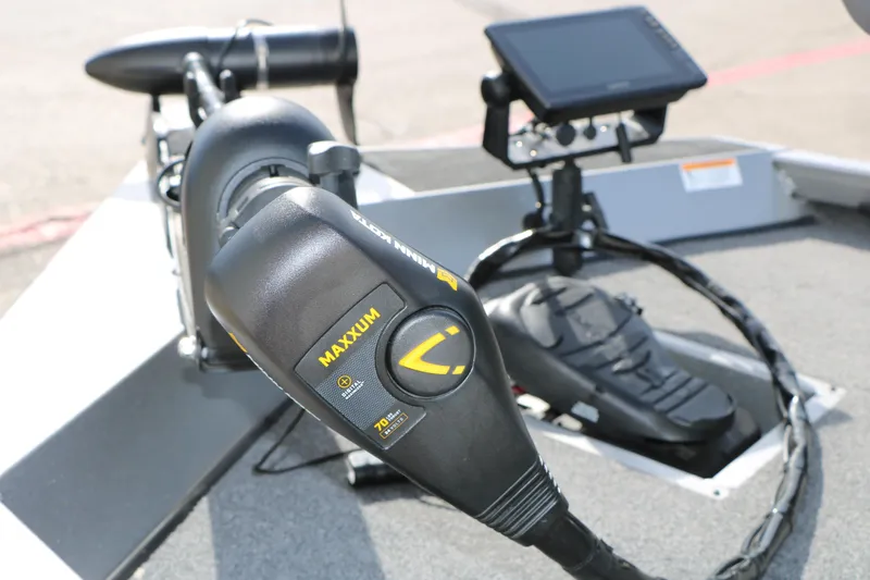 Slide: The Image of 2019 Crestliner VT 18 boat with Maxxum trolling motor and control panel. - 12