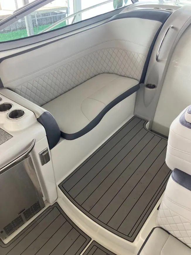 Slide: The Image of Interior of a 2006 Formula 31 Performance Cruiser with elegant upholstery. - 10