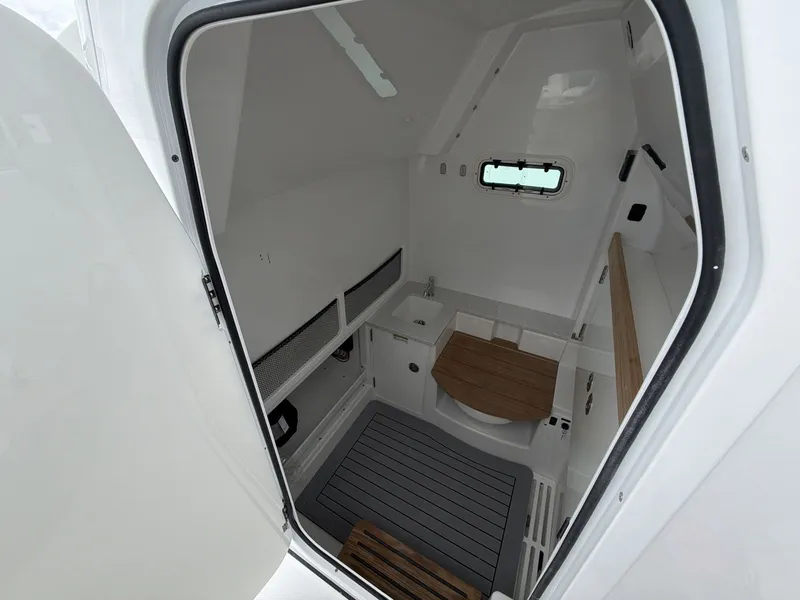 Slide: The Image of Everglades 335 Center Console 2026 - 12