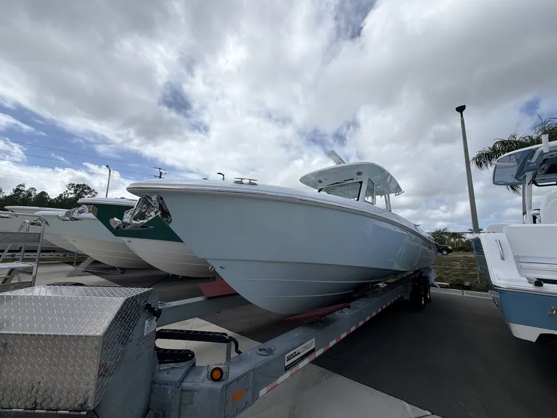 Slide: The Image of Everglades 335 Center Console 2026 - 3