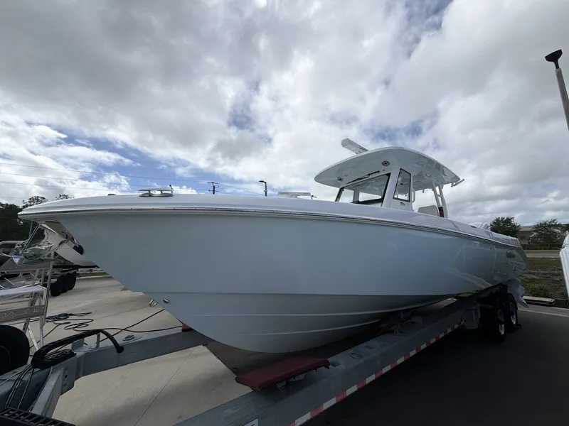 Slide: The Image of Everglades 335 Center Console 2026 - 9