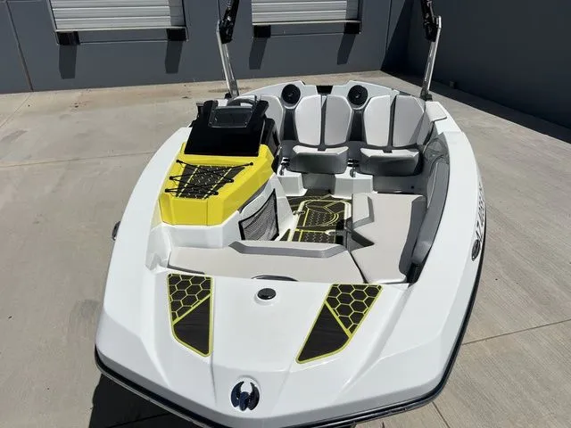 Slide: The Image of Scarab 165 ID 2023 - 11