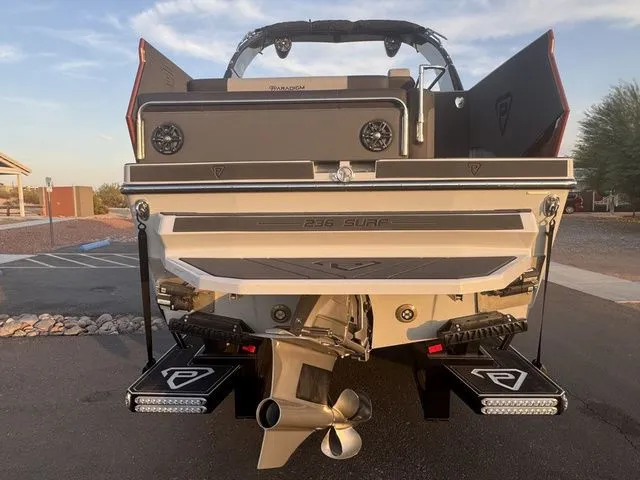 Slide: The Image of Paradigm 236 Surf SL 2026 - 16